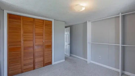 4544 East Side Highway Grottoes VA 24441