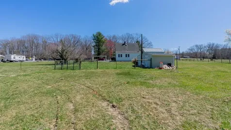 4544 East Side Highway Grottoes VA 24441