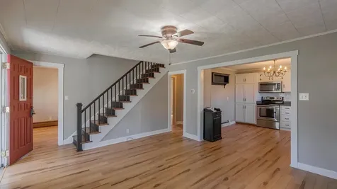4544 East Side Highway Grottoes VA 24441