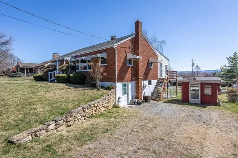 530 Hartman Drive Harrisonburg VA 22802
