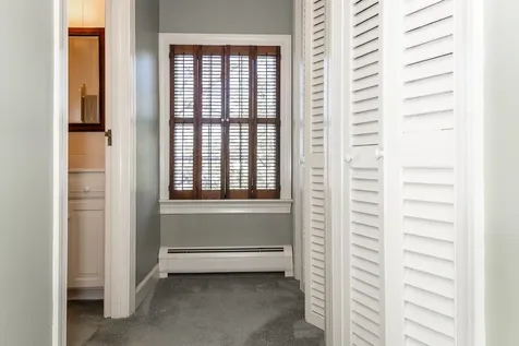 25 Maplehurst Avenue Harrisonburg VA 22801