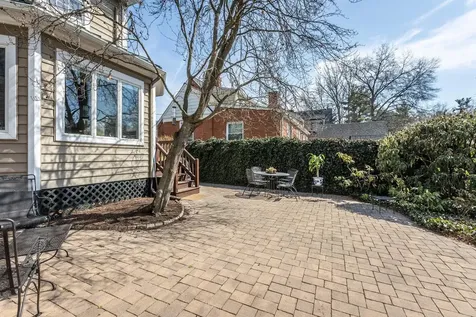 25 Maplehurst Avenue Harrisonburg VA 22801