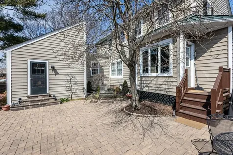 25 Maplehurst Avenue Harrisonburg VA 22801