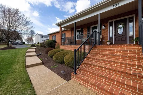 104 Amber Lane Bridgewater VA 22812