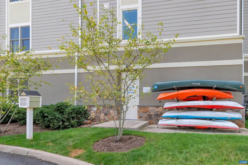 1425 Trailside Court Charlottesville VA 22911