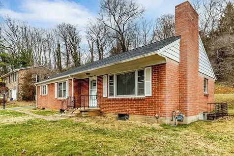 303 Norwood Road Staunton VA 24401