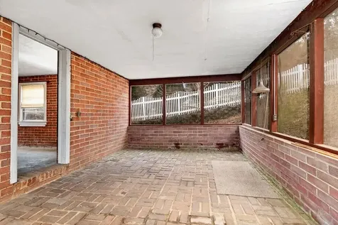 303 Norwood Road Staunton VA 24401