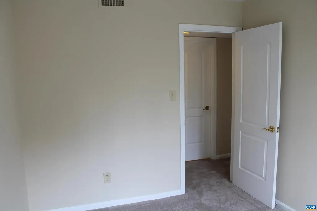 1508 Villa Terrace Charlottesville VA 22903