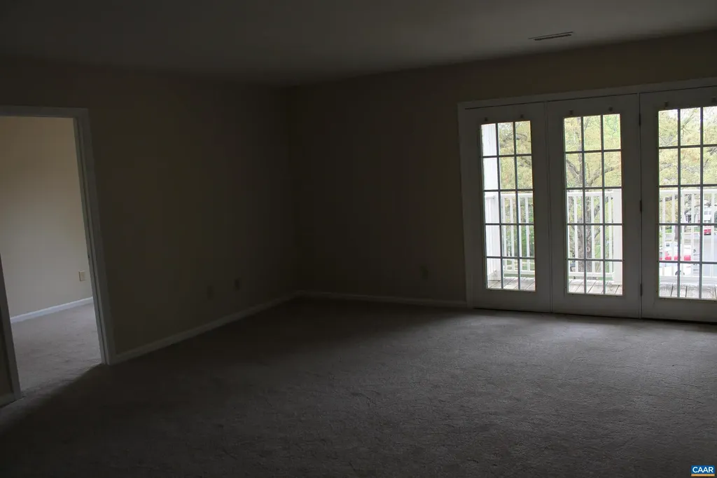 1508 Villa Terrace Charlottesville VA 22903