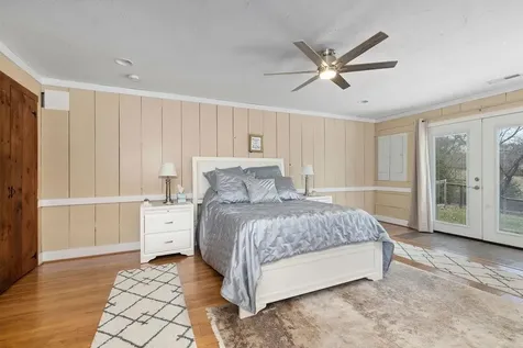 165 Howardsville Road Staunton VA 24401
