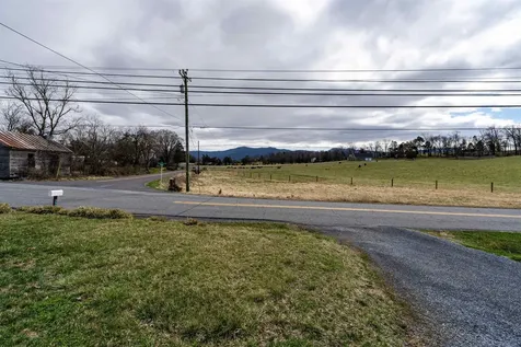 754 Leaksville Road Luray VA 22835