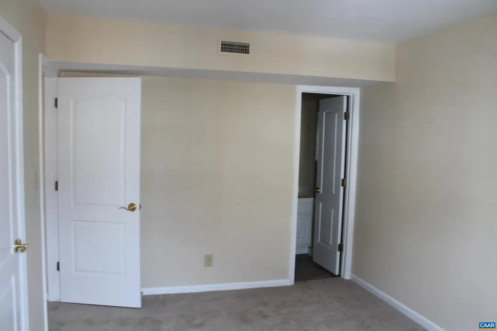 1313 Villa Way Charlottesville VA 22903