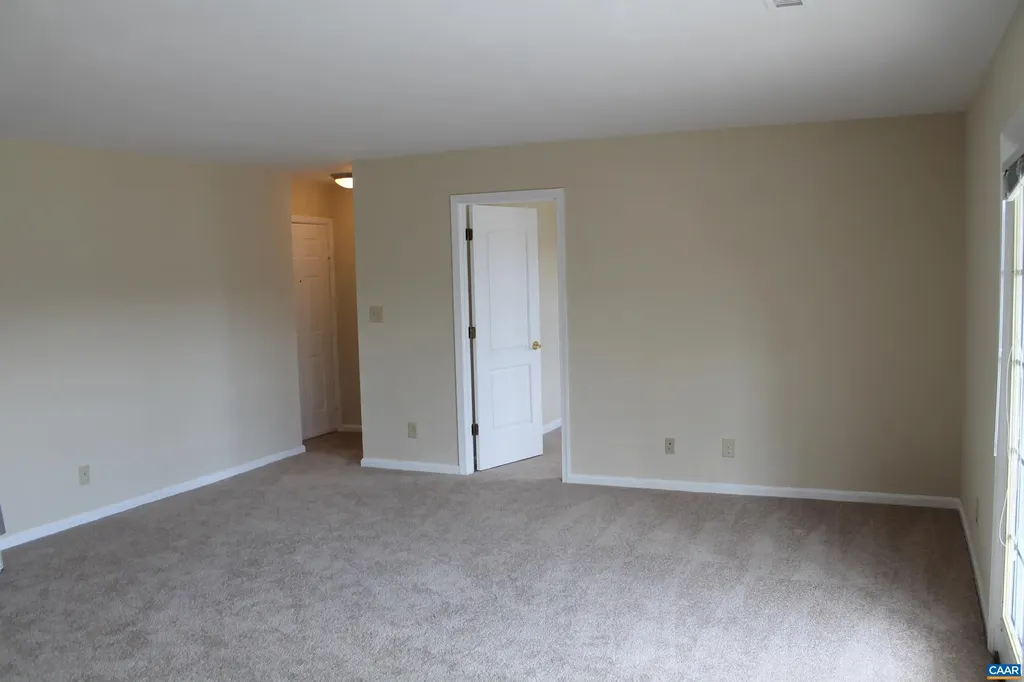 1313 Villa Way Charlottesville VA 22903