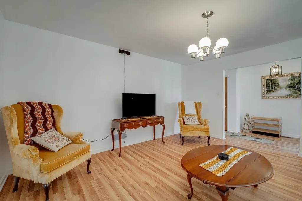 101 Hill Avenue Elkton VA 22827