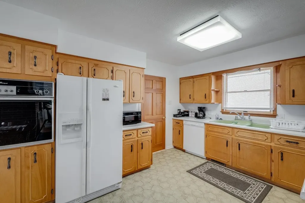 101 Hill Avenue Elkton VA 22827