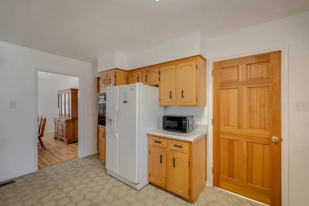 101 Hill Avenue Elkton VA 22827