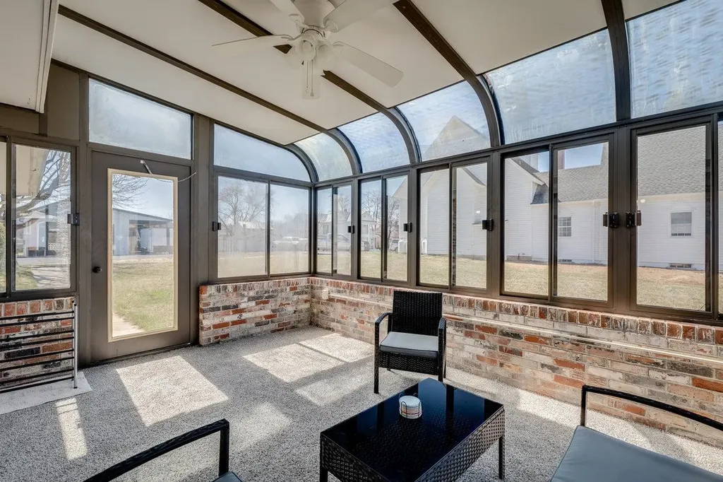 101 Hill Avenue Elkton VA 22827