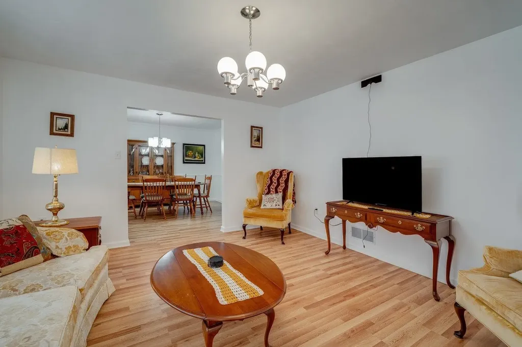 101 Hill Avenue Elkton VA 22827