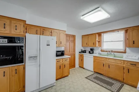 101 Hill Avenue Elkton VA 22827