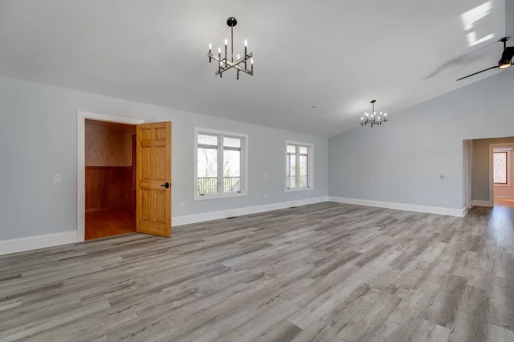 347 Enterprise Road Churchville VA 24421