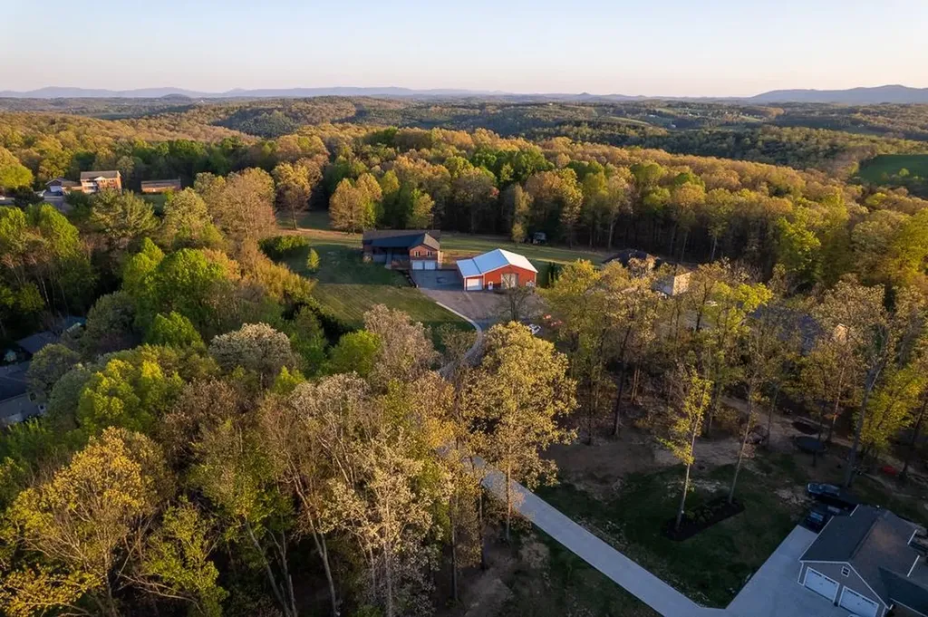 347 Enterprise Road Churchville VA 24421