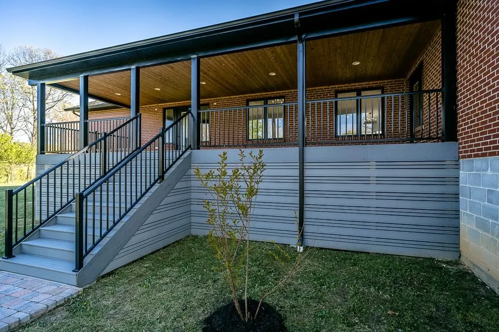 347 Enterprise Road Churchville VA 24421