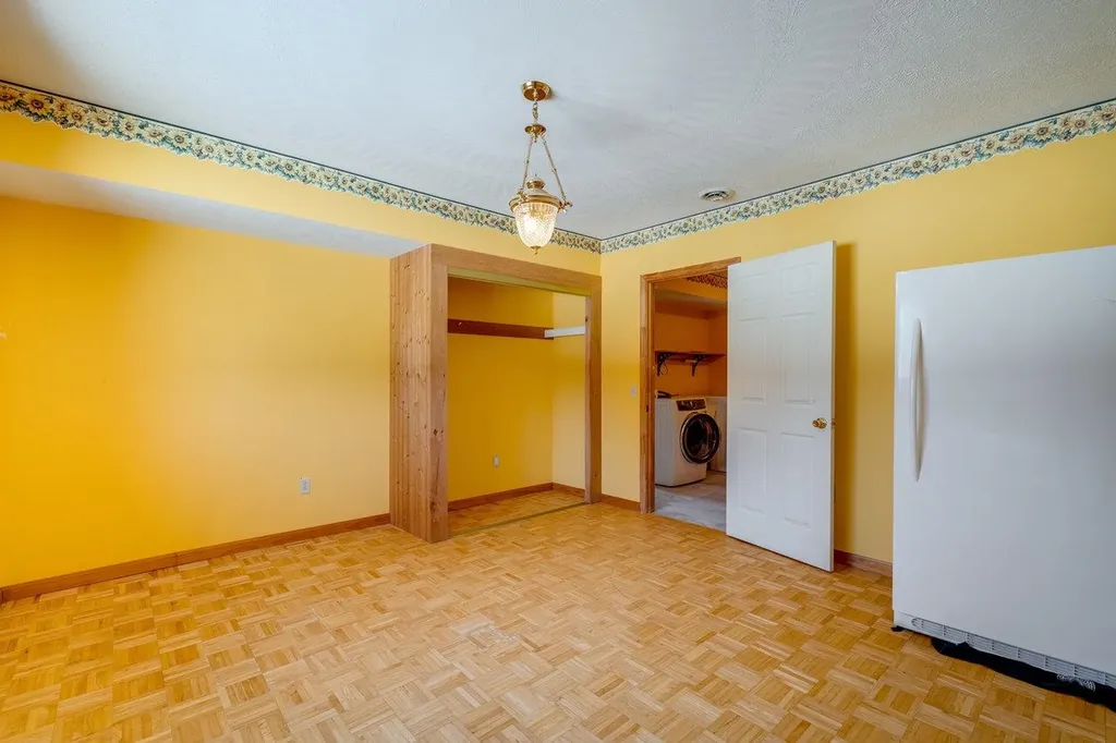 347 Enterprise Road Churchville VA 24421