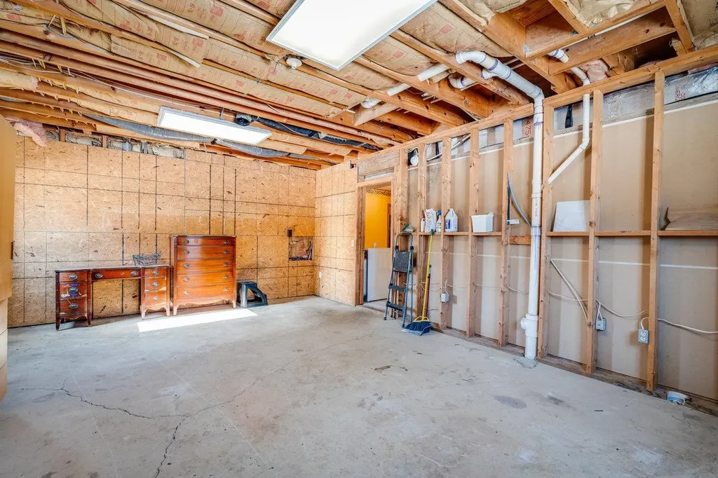 347 Enterprise Road Churchville VA 24421