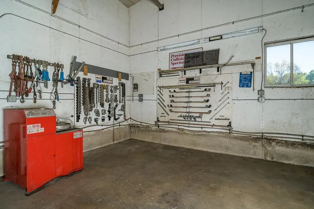 347 Enterprise Road Churchville VA 24421