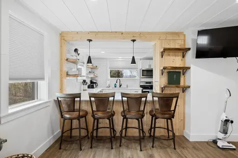 4453 Park Way Elkton VA 22827