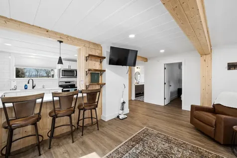 4453 Park Way Elkton VA 22827