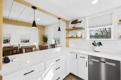 4453 Park Way Elkton VA 22827