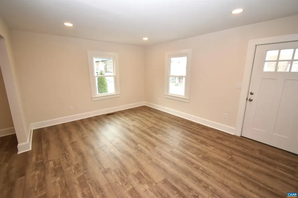 279 Peliso Avenue Orange VA 22960