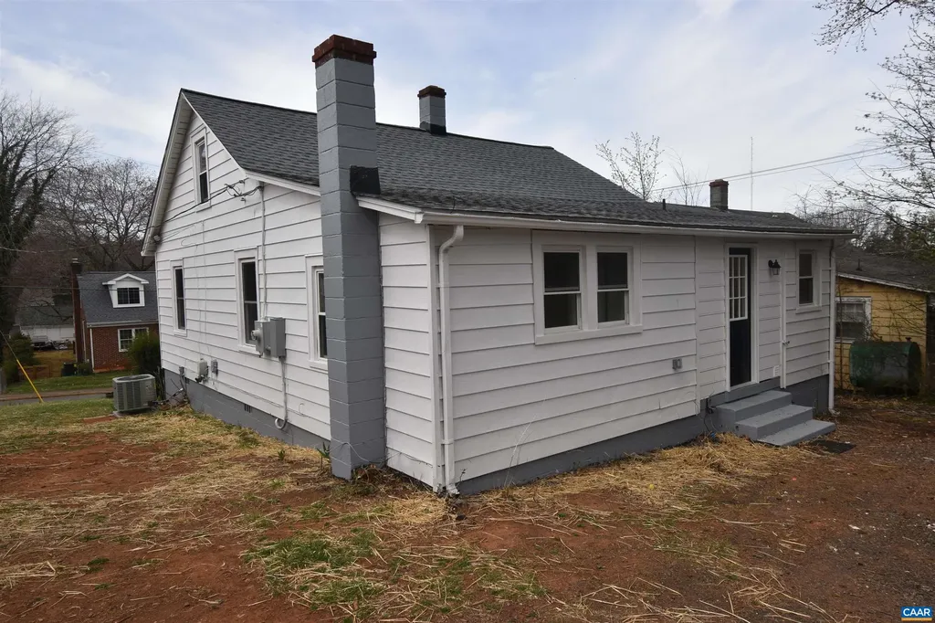 279 Peliso Avenue Orange VA 22960