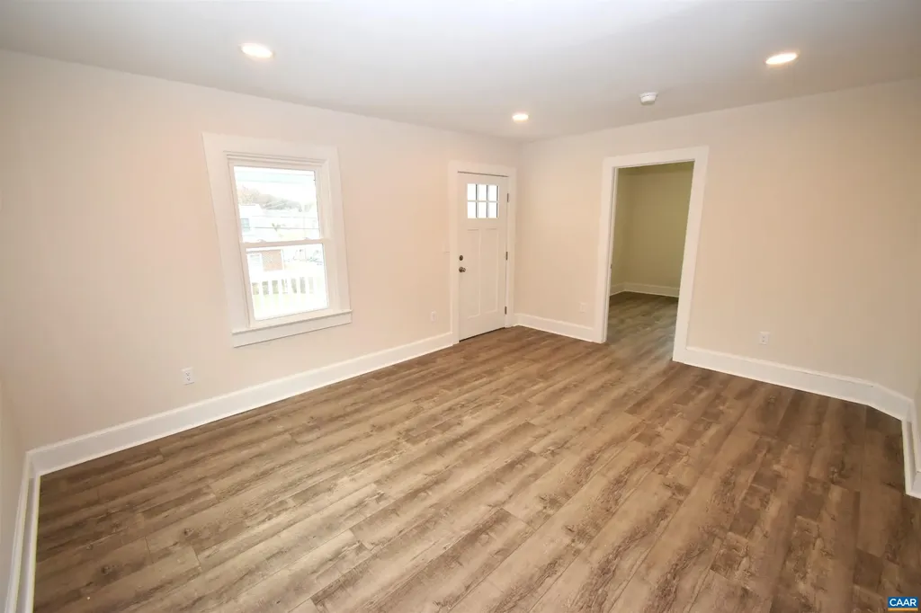 279 Peliso Avenue Orange VA 22960