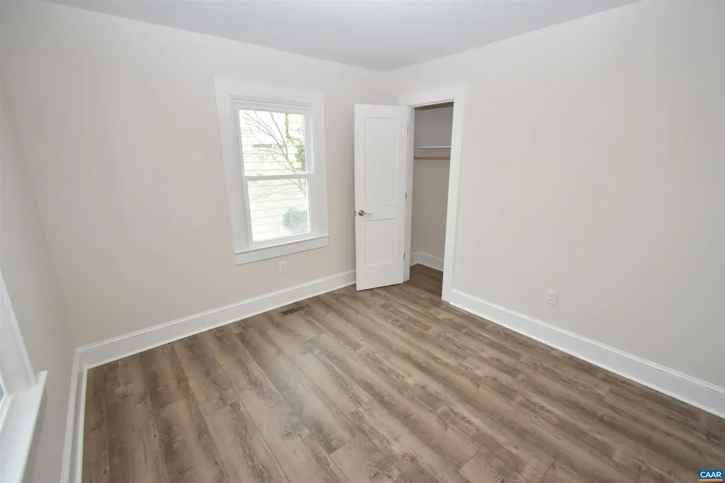 279 Peliso Avenue Orange VA 22960