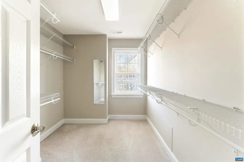 1527 Wickham Pond Drive Charlottesville VA 22901