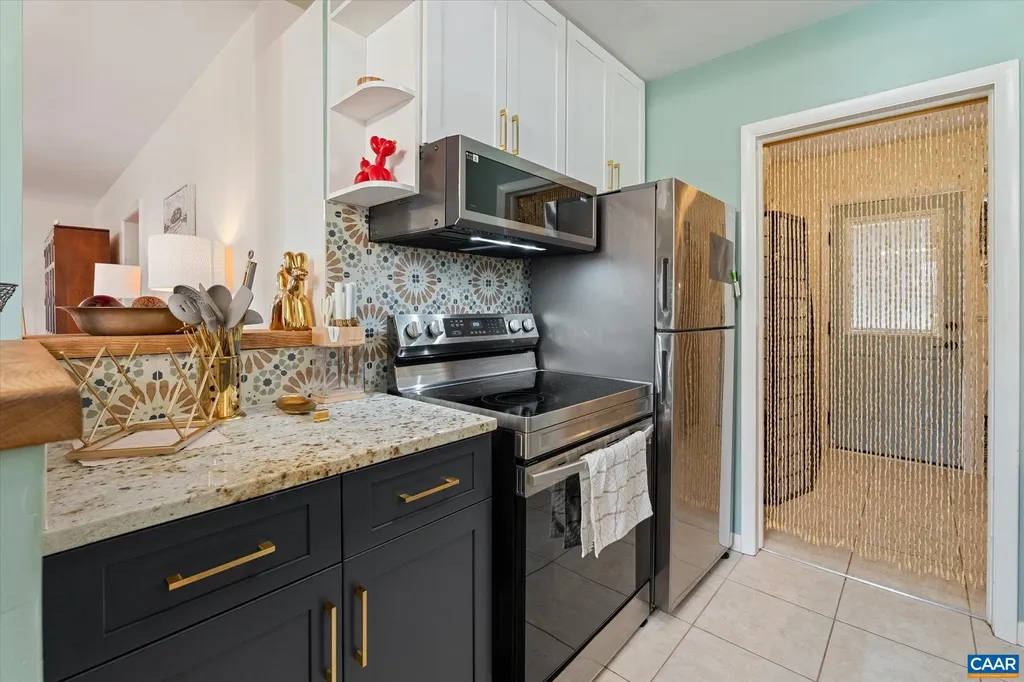 2513 Willard Drive Charlottesville VA 22903