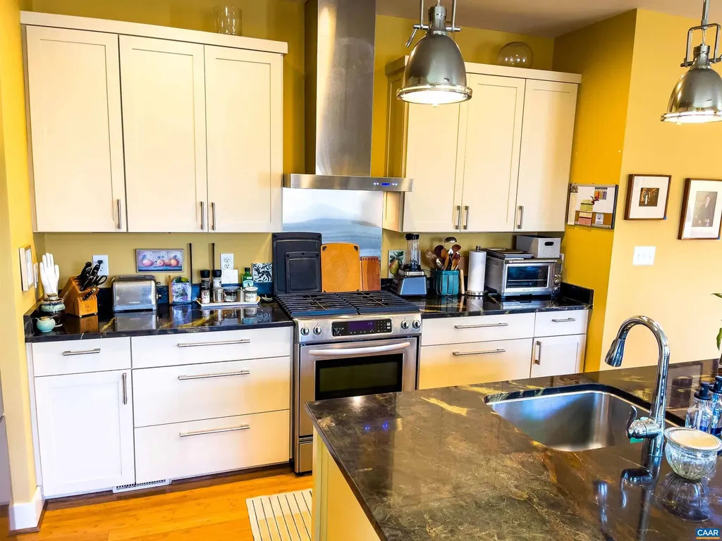 300 Riverside Avenue Charlottesville VA 22902