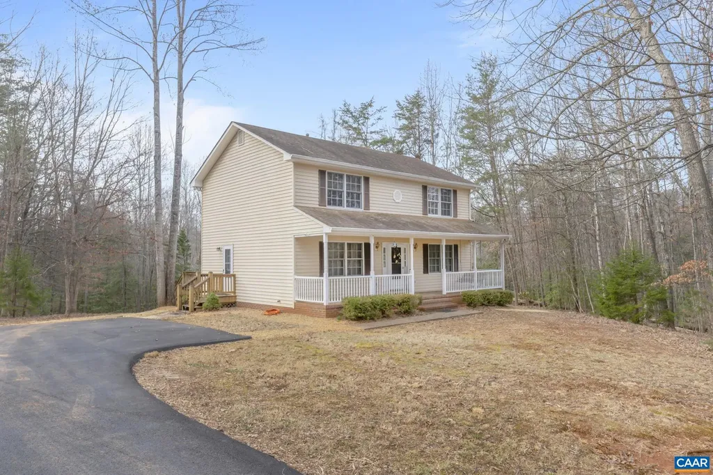 4 Rudolph Street Ruckersville VA 22968