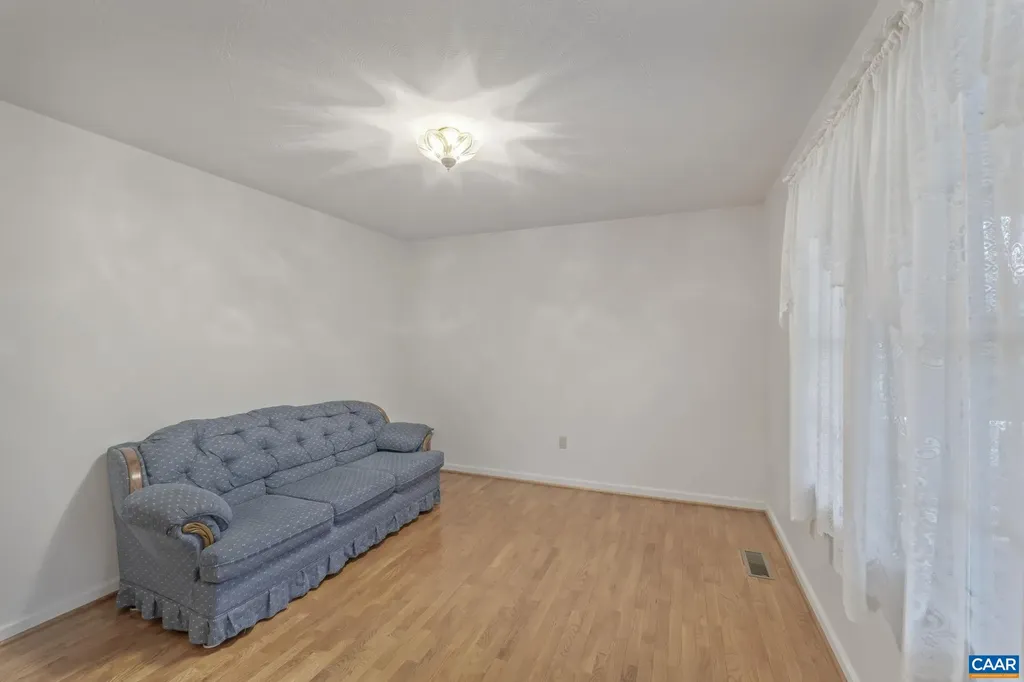 4 Rudolph Street Ruckersville VA 22968