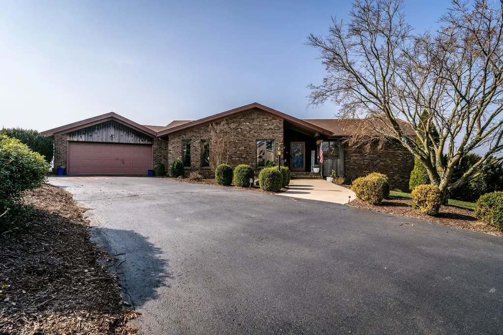 368 Broadmoor Lane Broadway VA 22815