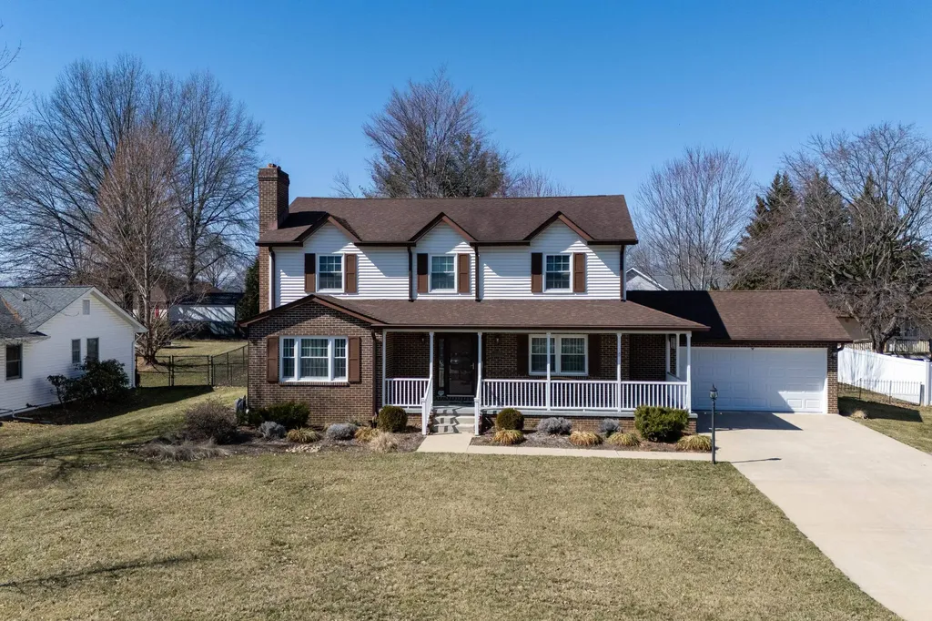 740 Jackson Street Woodstock VA 22664
