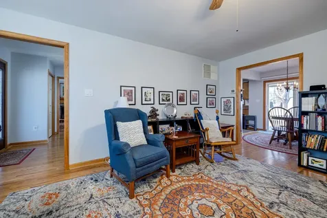 740 Jackson Street Woodstock VA 22664