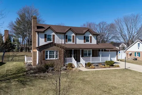 740 Jackson Street Woodstock VA 22664