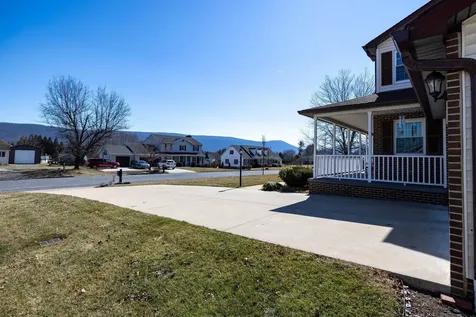 740 Jackson Street Woodstock VA 22664