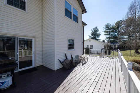 740 Jackson Street Woodstock VA 22664