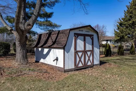 740 Jackson Street Woodstock VA 22664