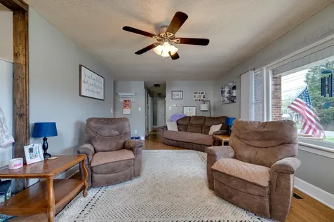 310 F Street Elkton VA 22827
