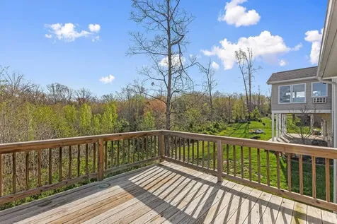 1440 Mandolin Avenue Grottoes VA 24441